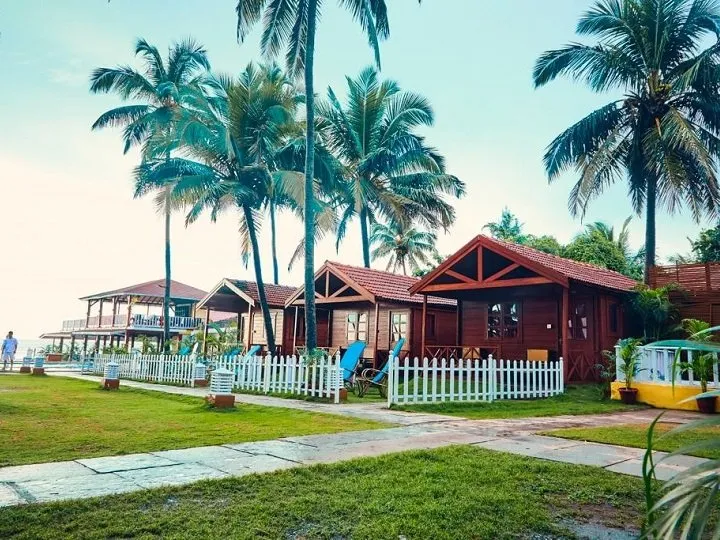 La-Cabana-Beach-and-Spa-Resort-in-Goa